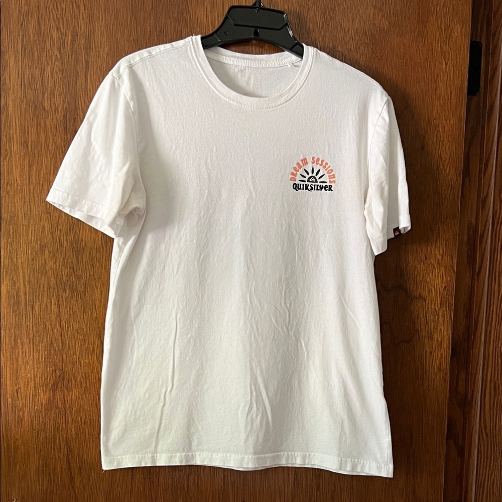 Quiksilver White and Orange Unisex Men's Tee- Dream Sessions